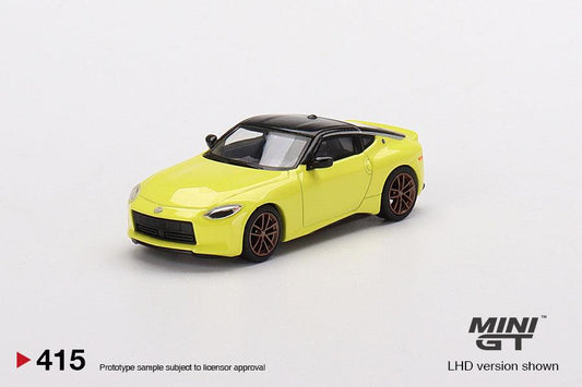 Mini 1:64 Nissan Z Proto Spec 2023 Amarillo Ikazuchi - Car World