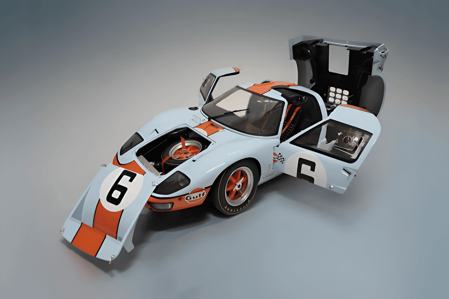 Ford GT40 1:8 - 24 horas de Le Mans 1969 - Car World